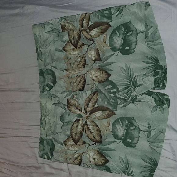 NWOT Nautica Men's Swim Trunks Size Large - Picture 2 of 6